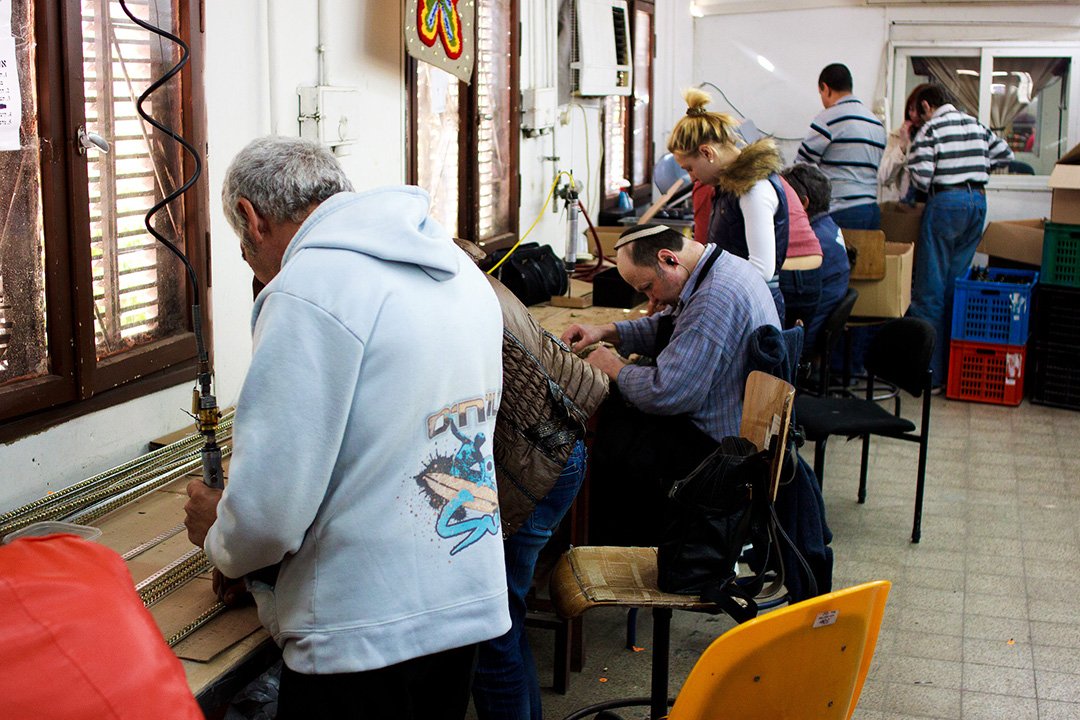 Волонтерская работа с глухонемыми и слепыми людьми в Тель-Авиве
